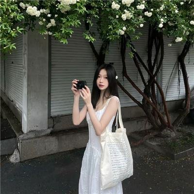 芭比之拇指姑娘